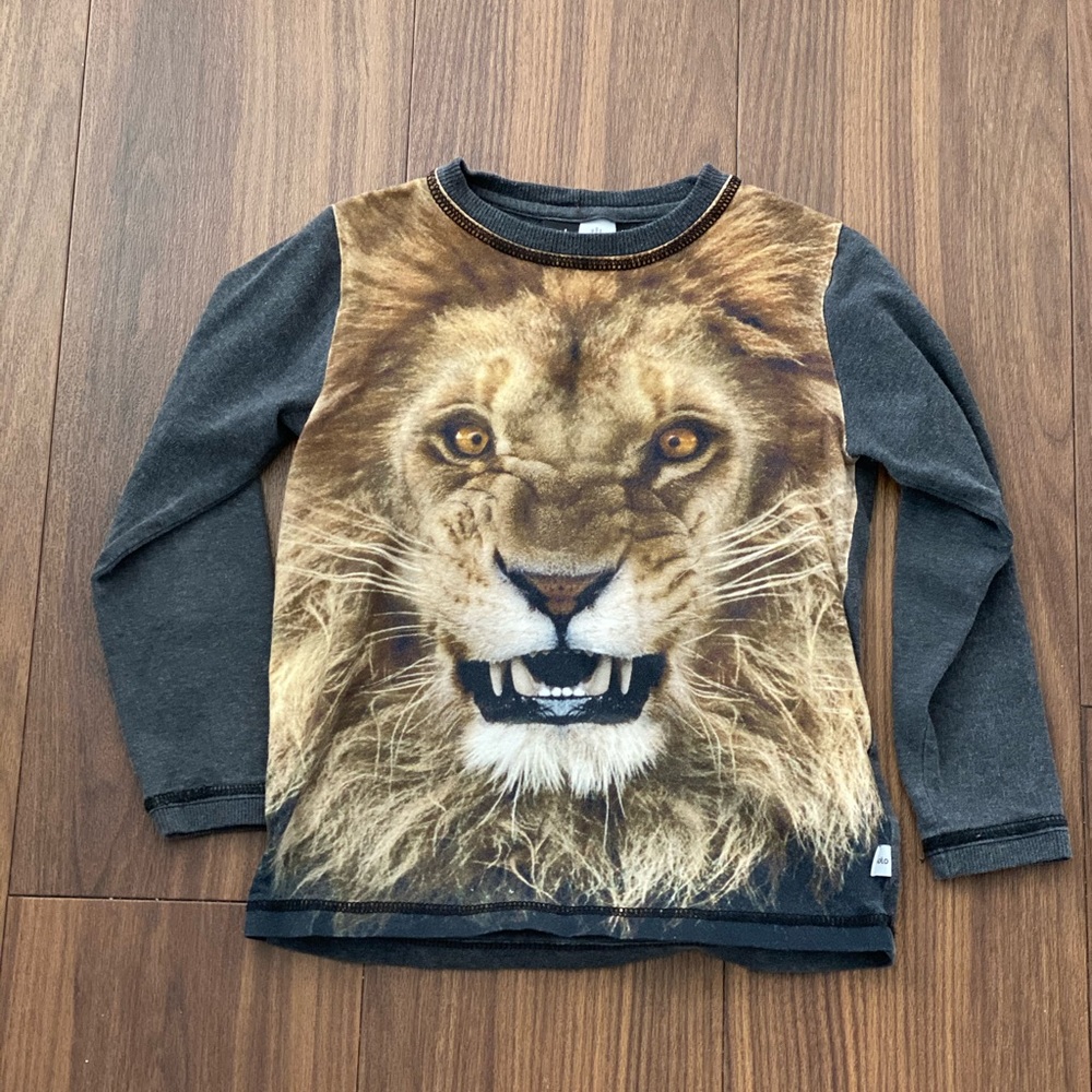 Molo 2 long sleeve graphic tees